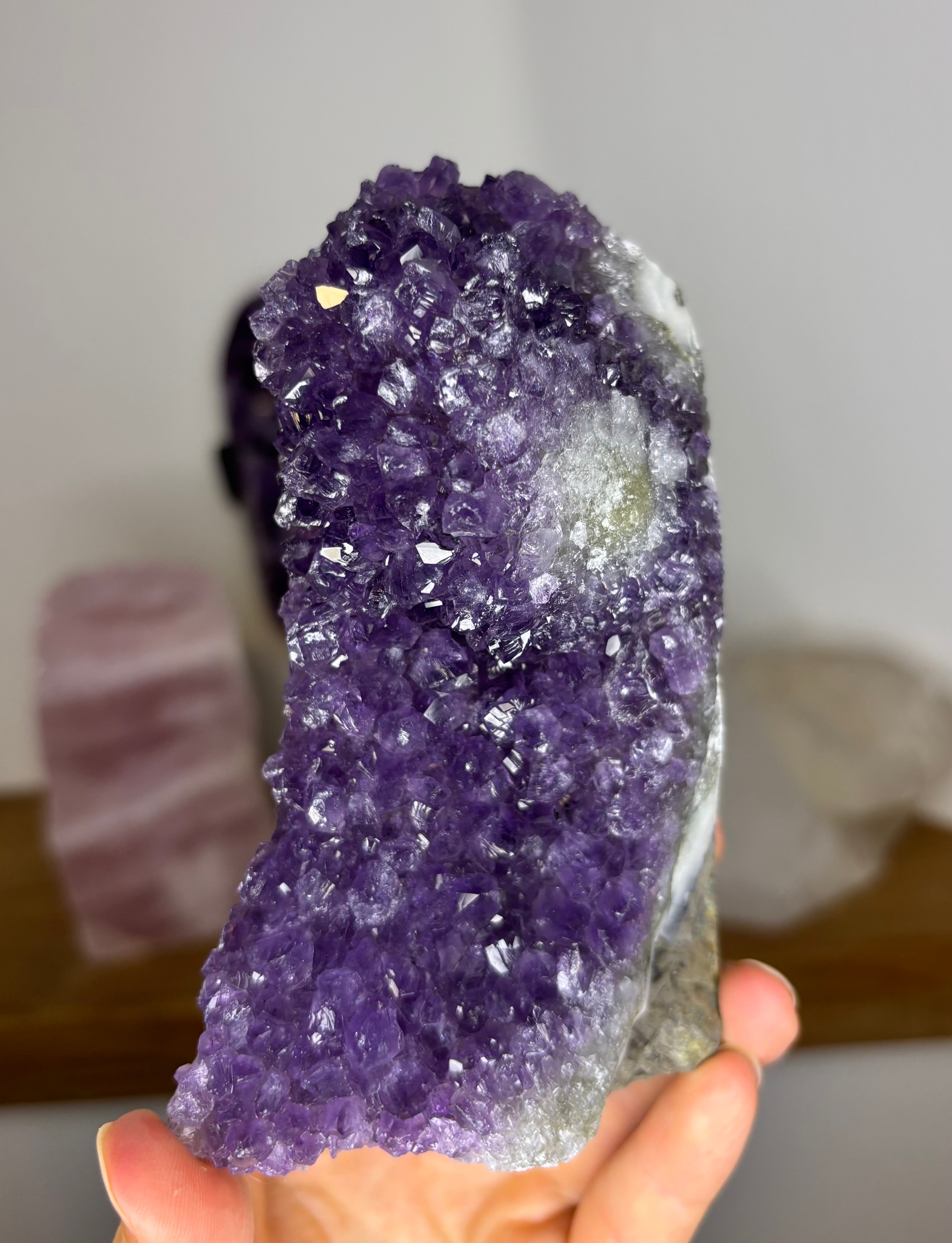 Amethist cluster uit Brazilië
