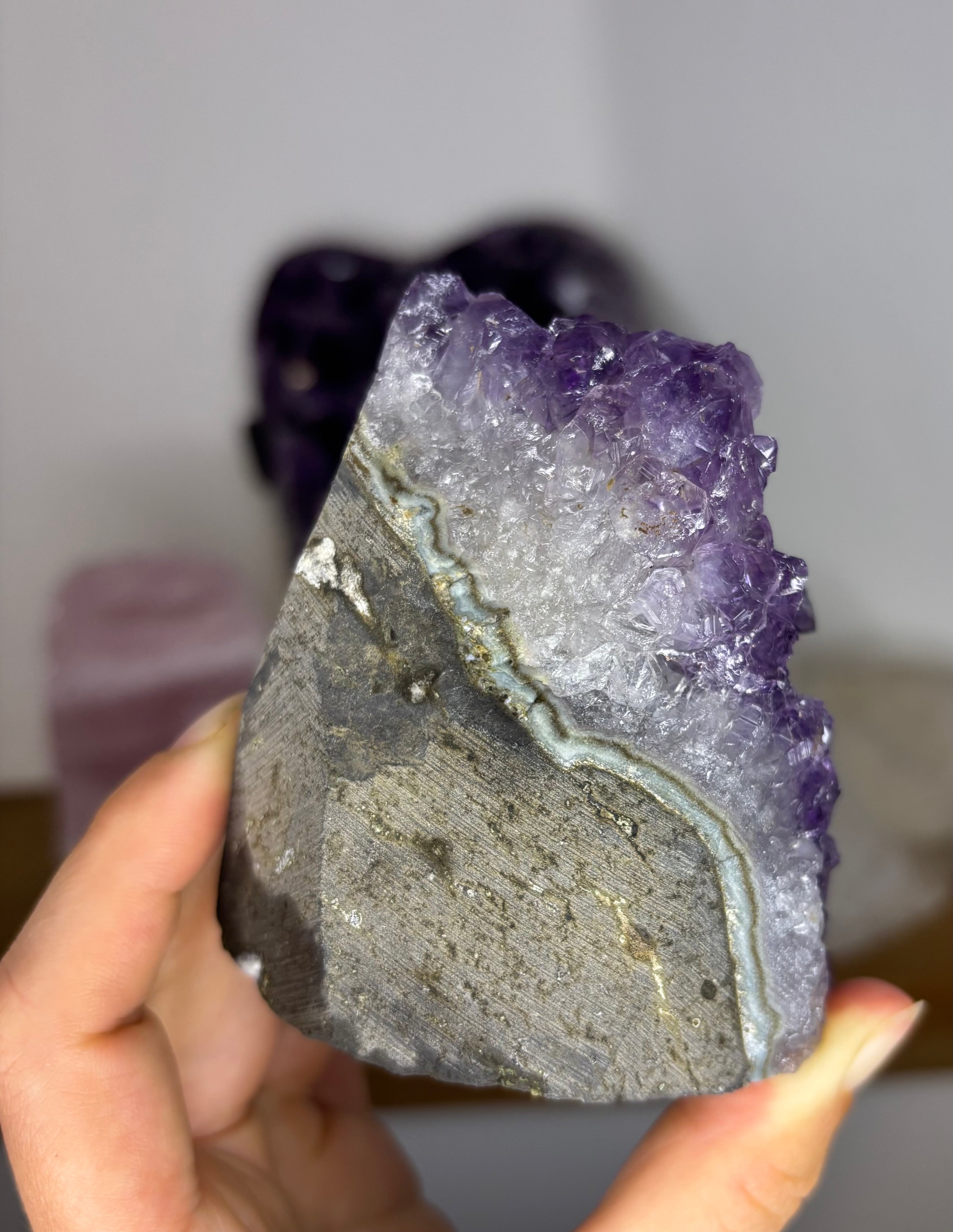 Amethist cluster uit Brazilië