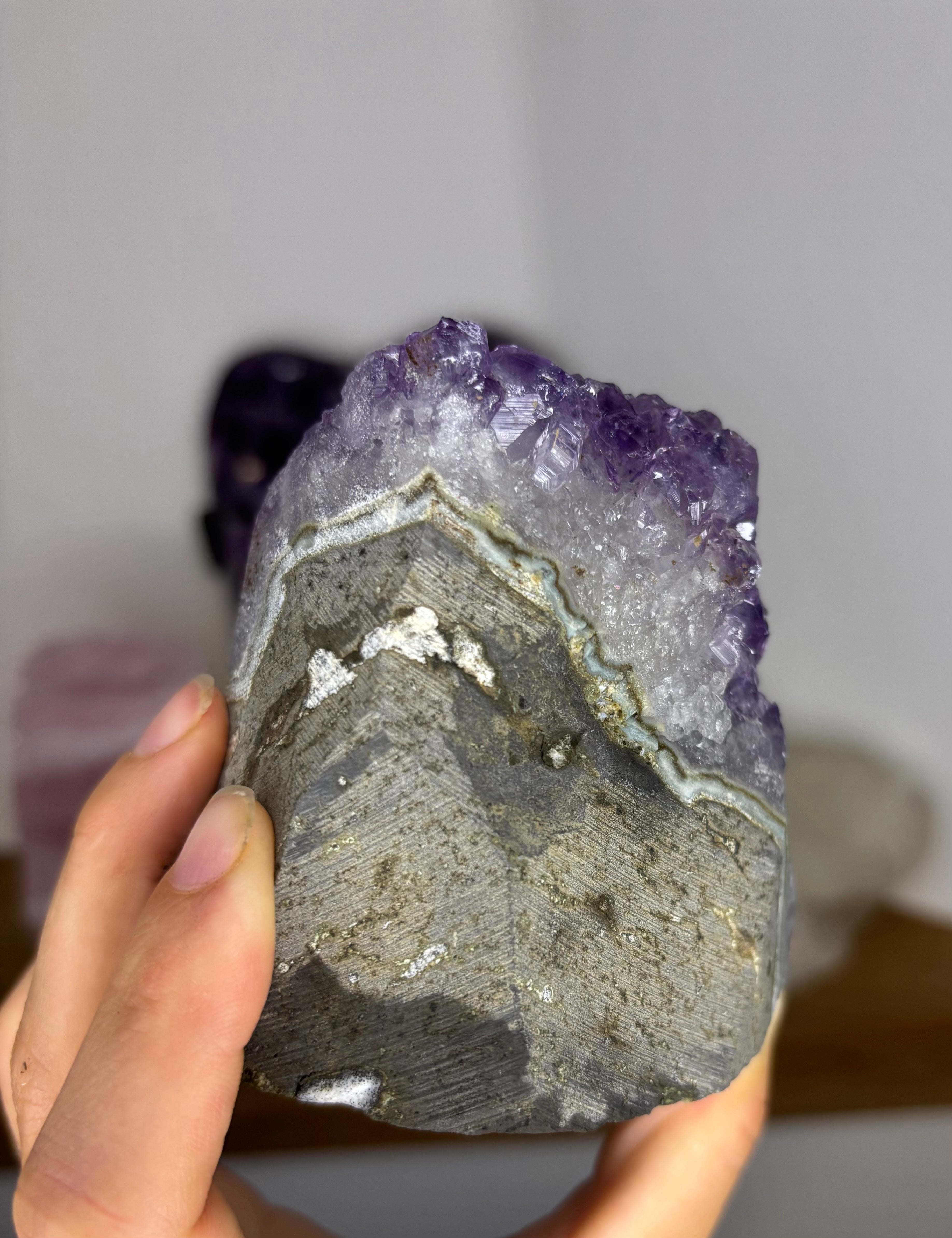 Amethist cluster uit Brazilië