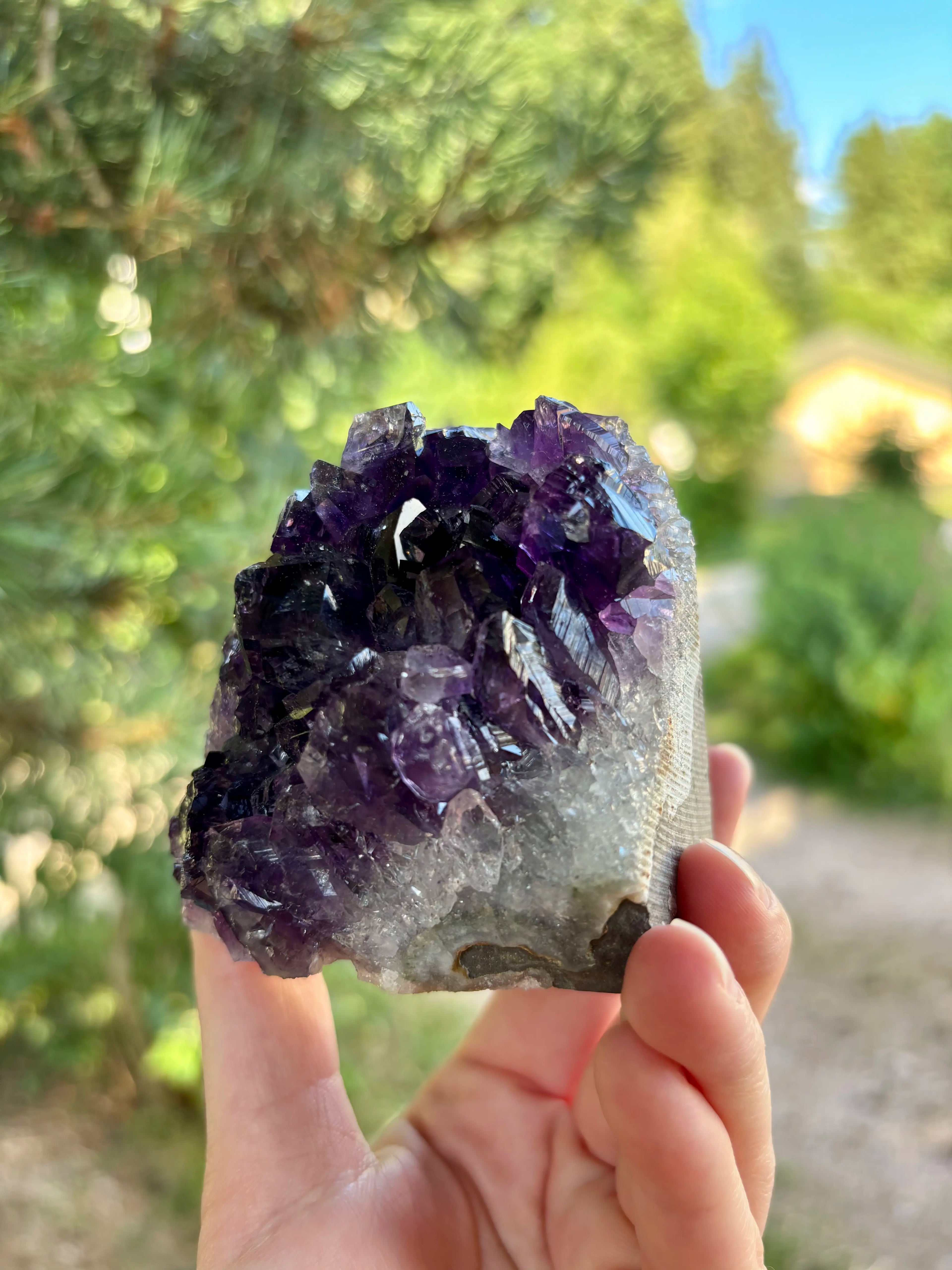 Amethist Cut Base Uruguay