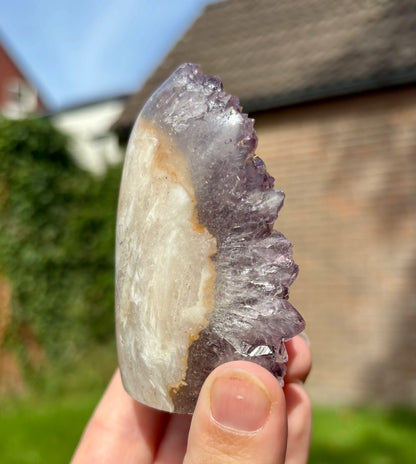 Amethist Cut Base, Brazilie