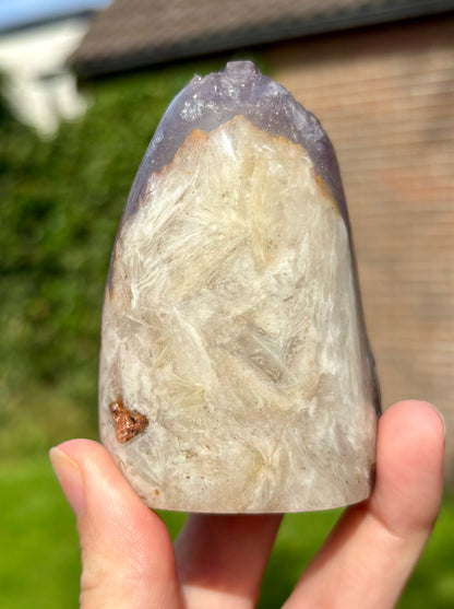 Amethist Cut Base, Brazilie