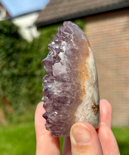 Amethist Cut Base, Brazilie