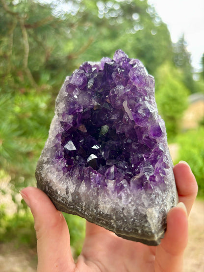 Amethist Cut Base Uruguay