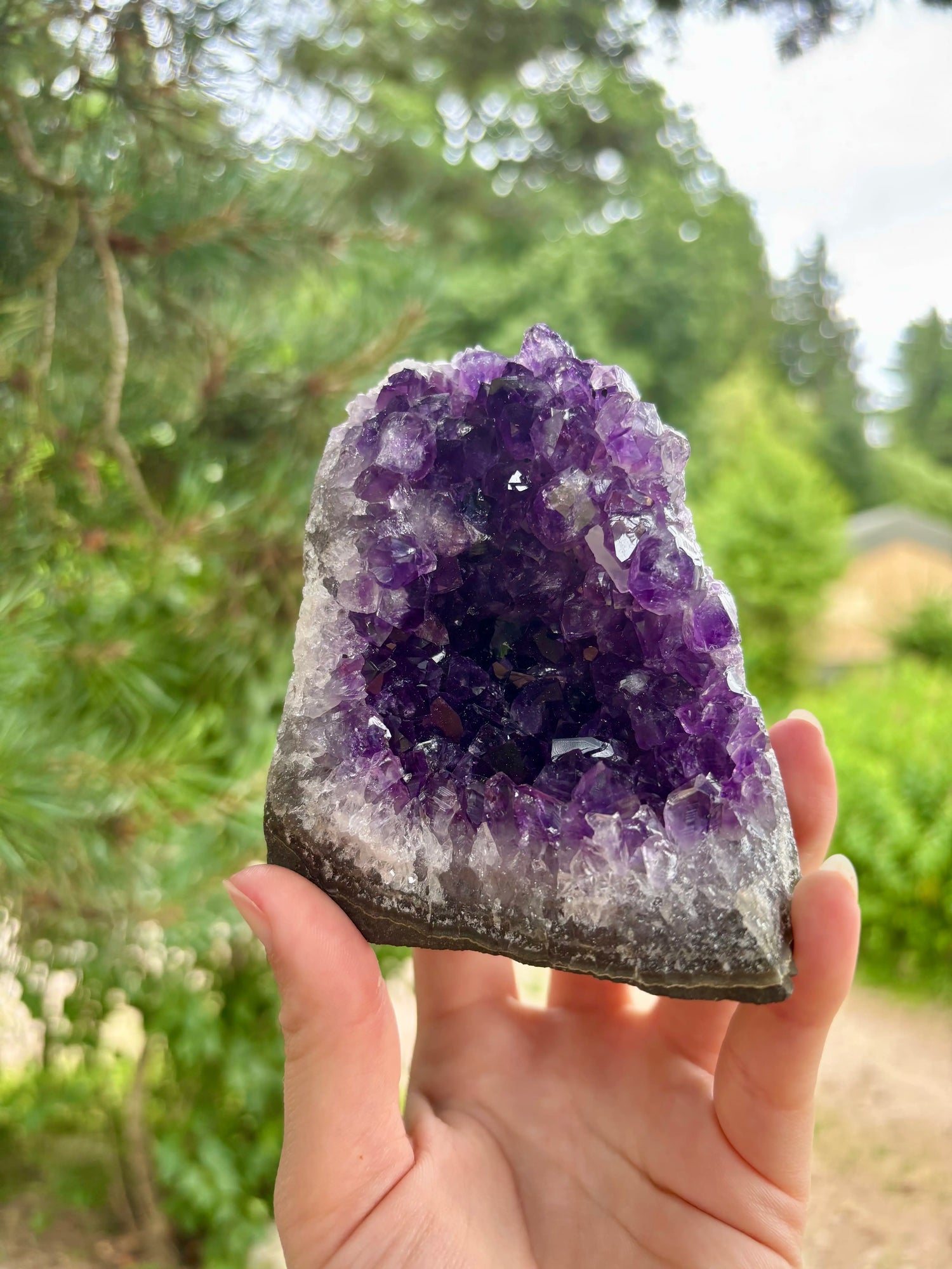 Amethist Cut Base Uruguay