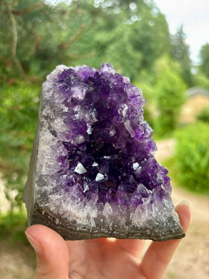 Amethist Cut Base Uruguay