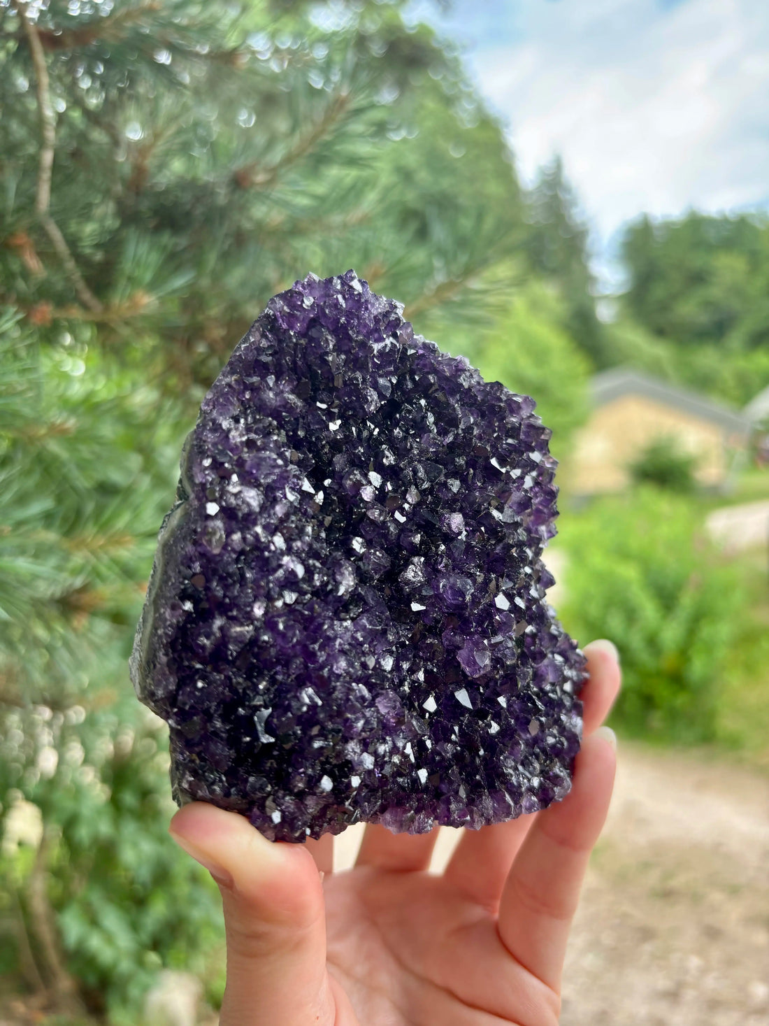 Amethist Cut Base Uruguay