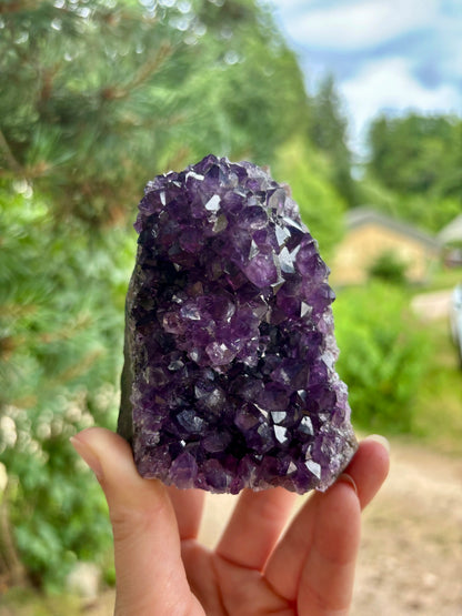 Amethist Cut Base Uruguay