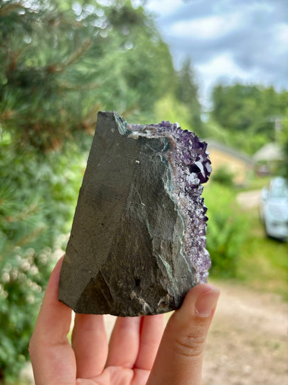 Amethist Cut Base Uruguay