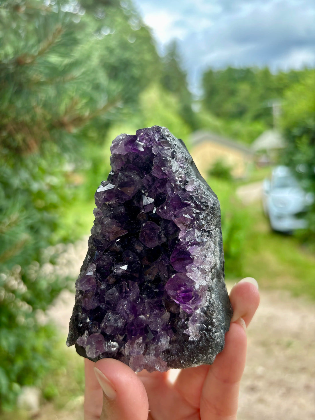 Amethist Cut Base Uruguay