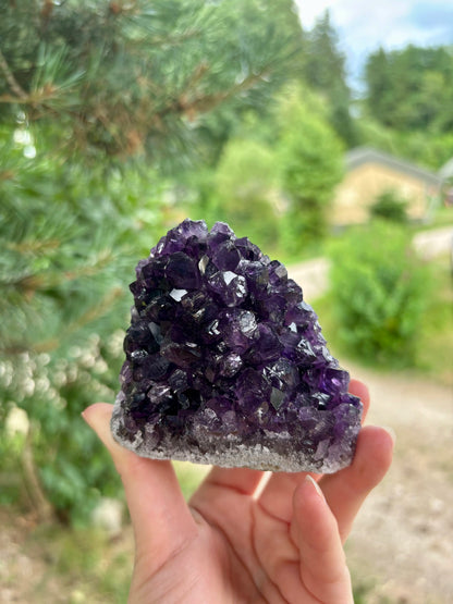 Amethist Cut Base Uruguay