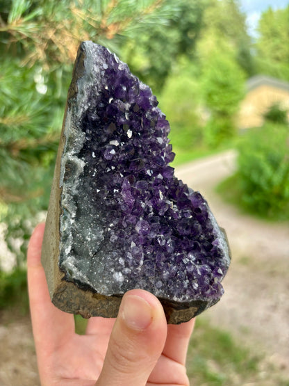 Amethist Cut Base Uruguay