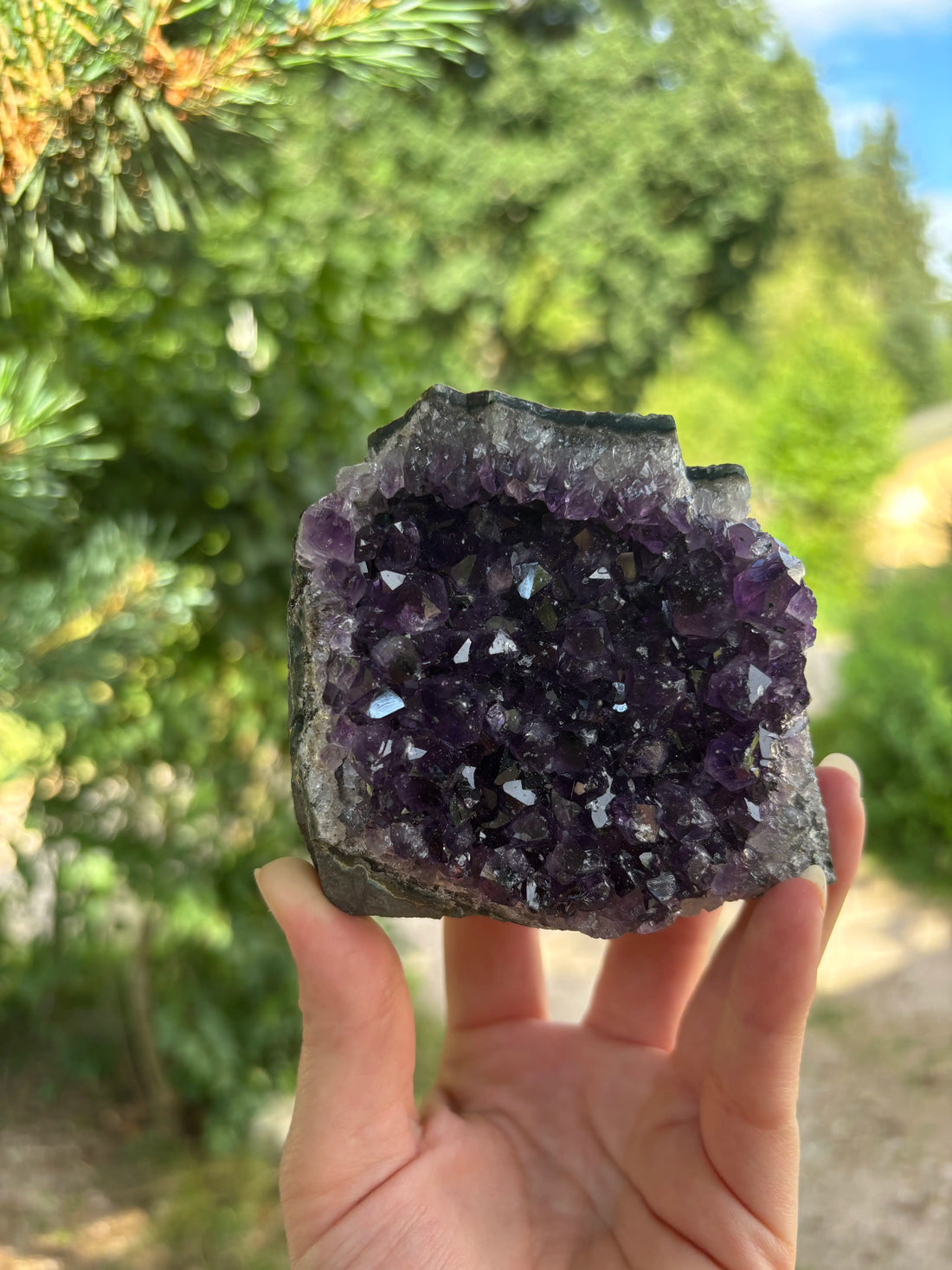 Amethist Cut Base Uruguay