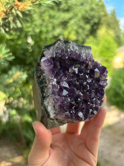 Amethist Cut Base Uruguay