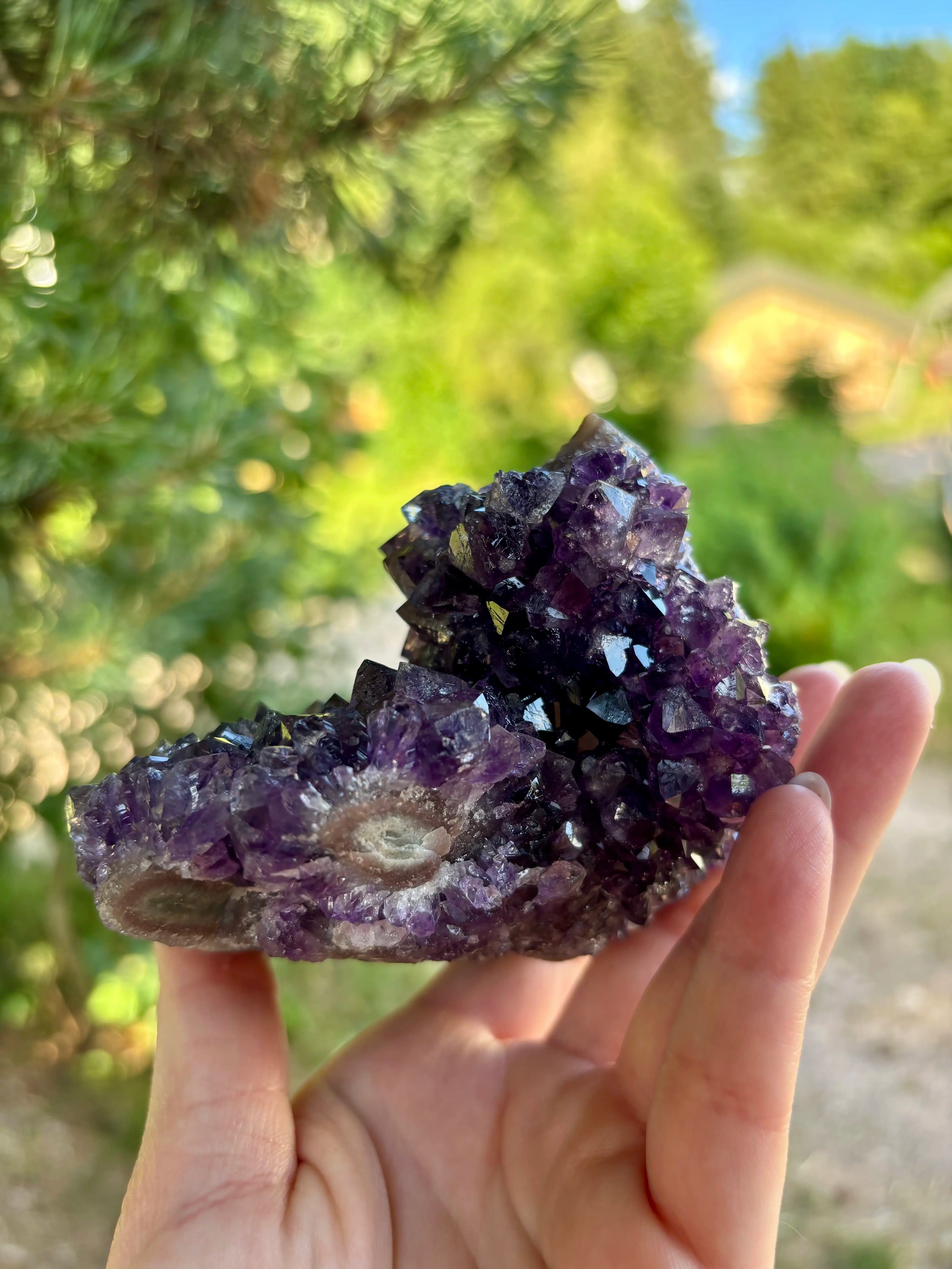 Amethist Cut Base Uruguay