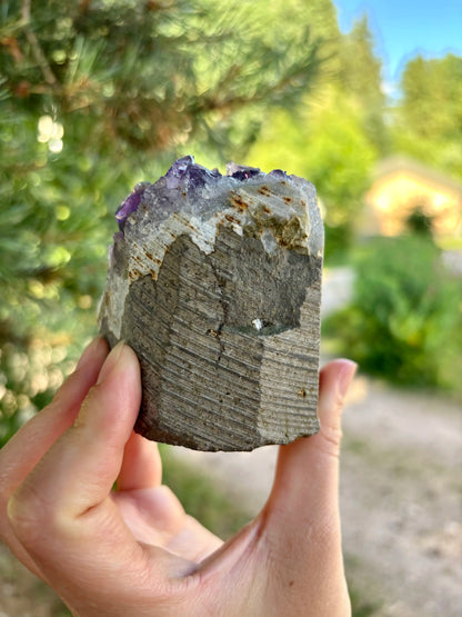 Amethist Cut Base Uruguay