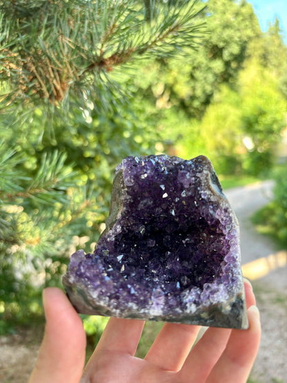 Amethist Cut Base Uruguay