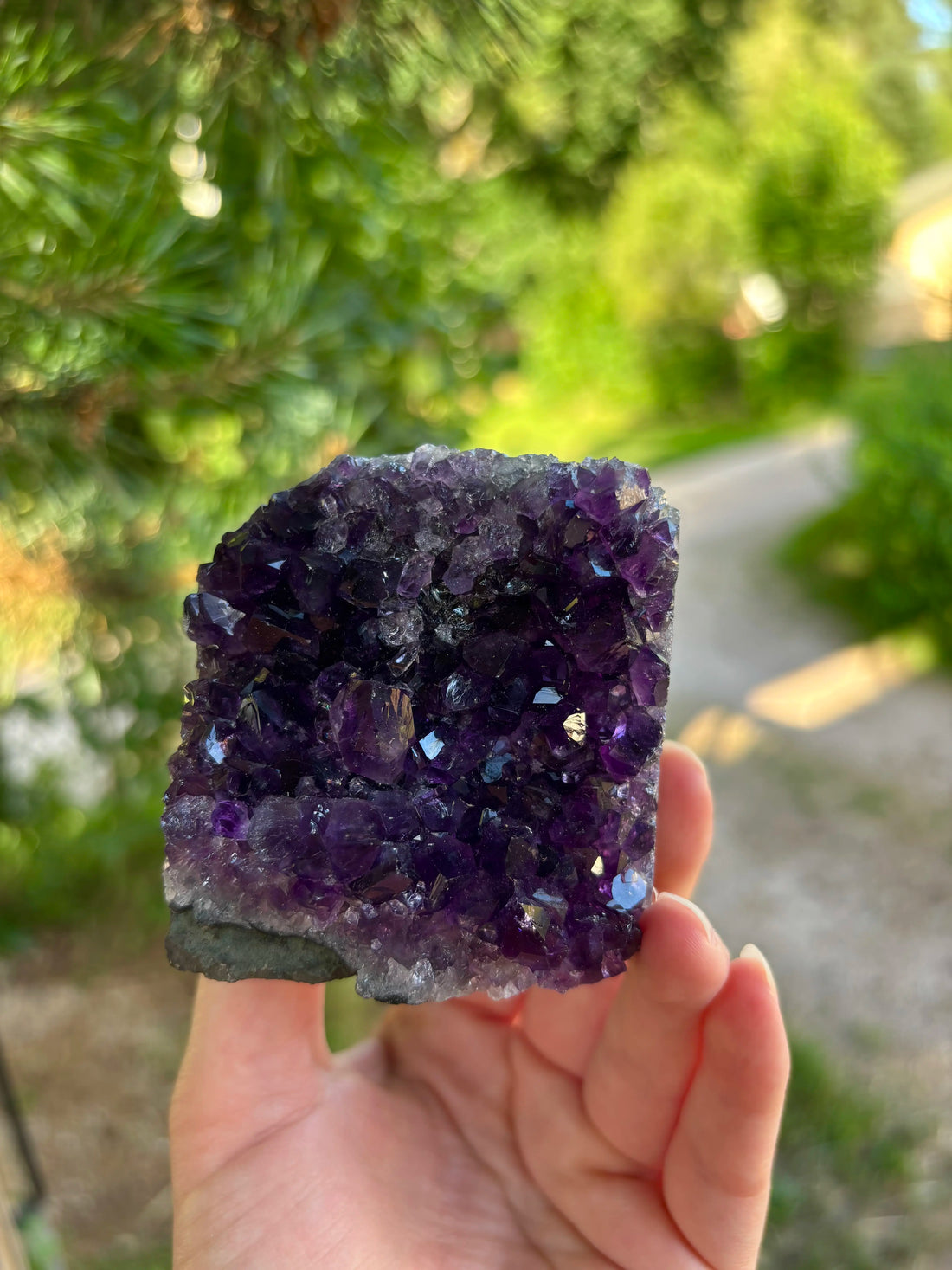 Amethist Cut Base Uruguay