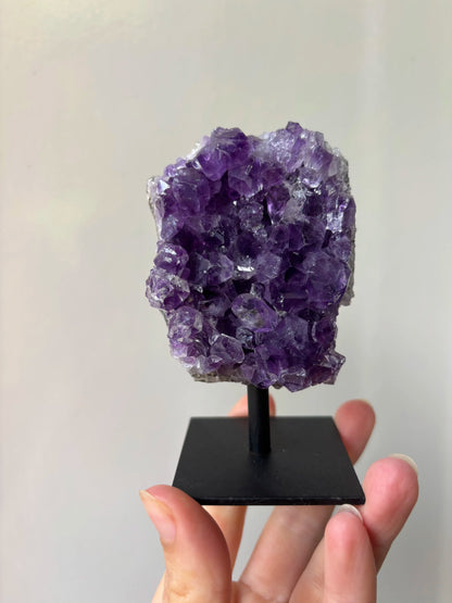 Amethist op standaard