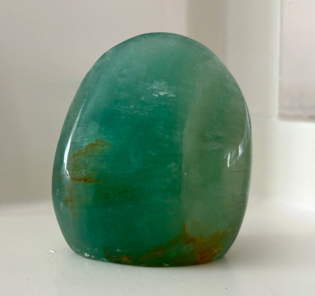 Freeform Fluoriet Sculptuur