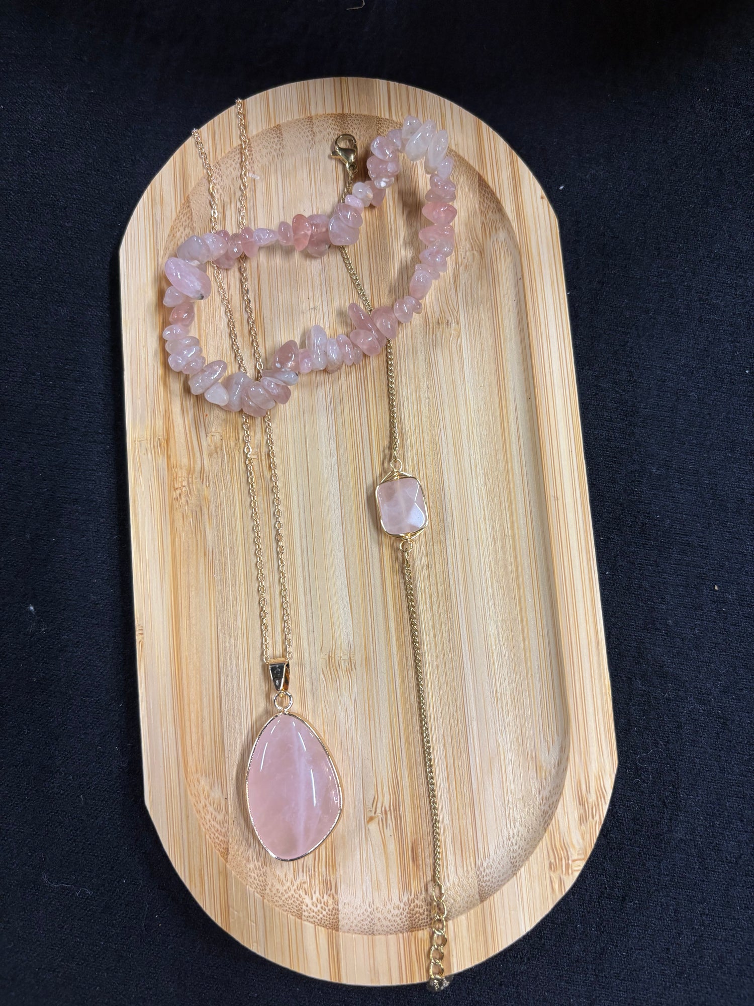 Rozenkwarts sieraden set