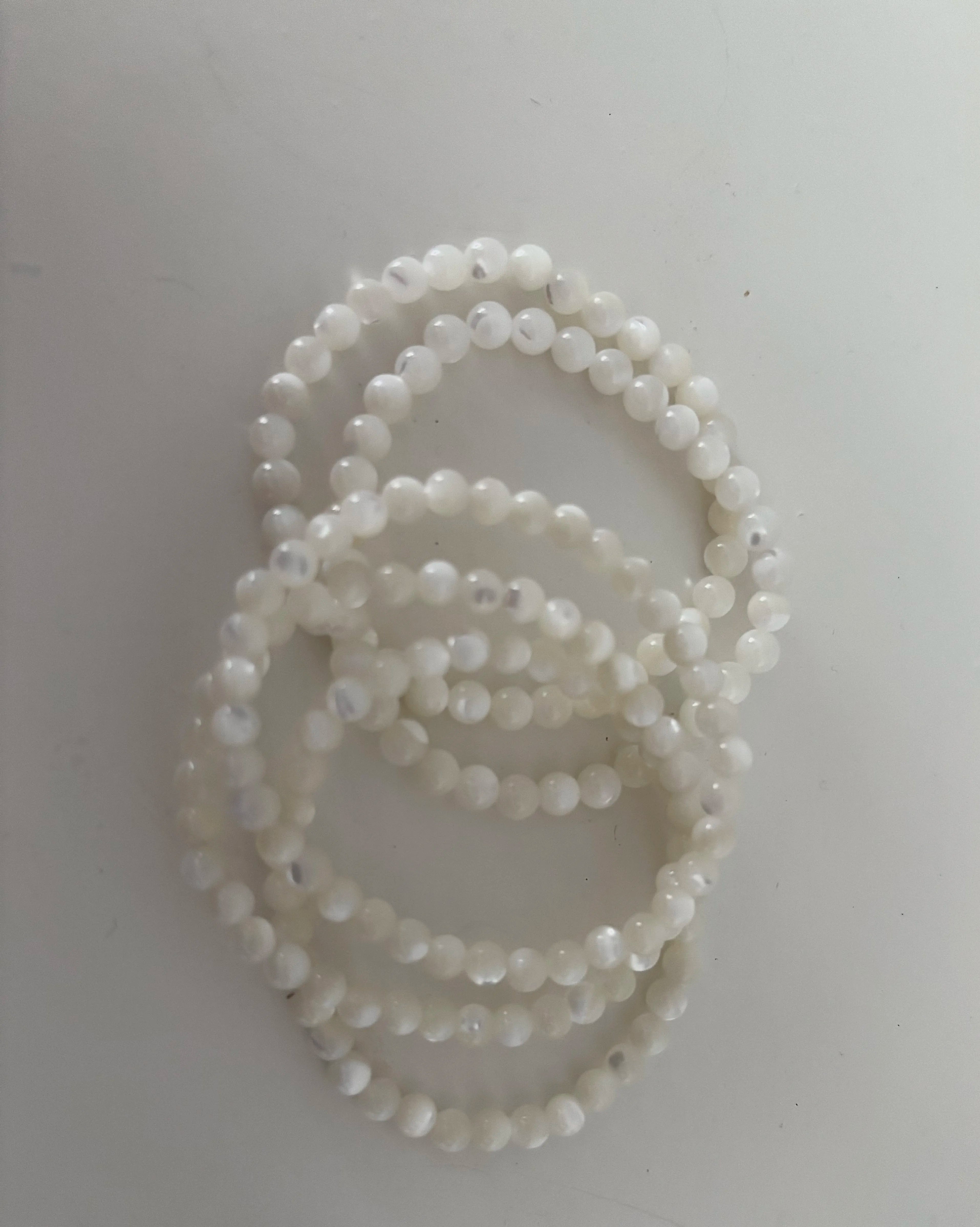 Kinderarmbandjes Parelmoer