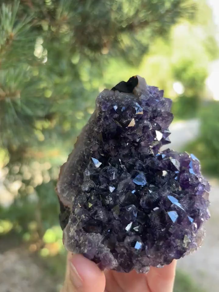 Amethist Cut Base Uruguay